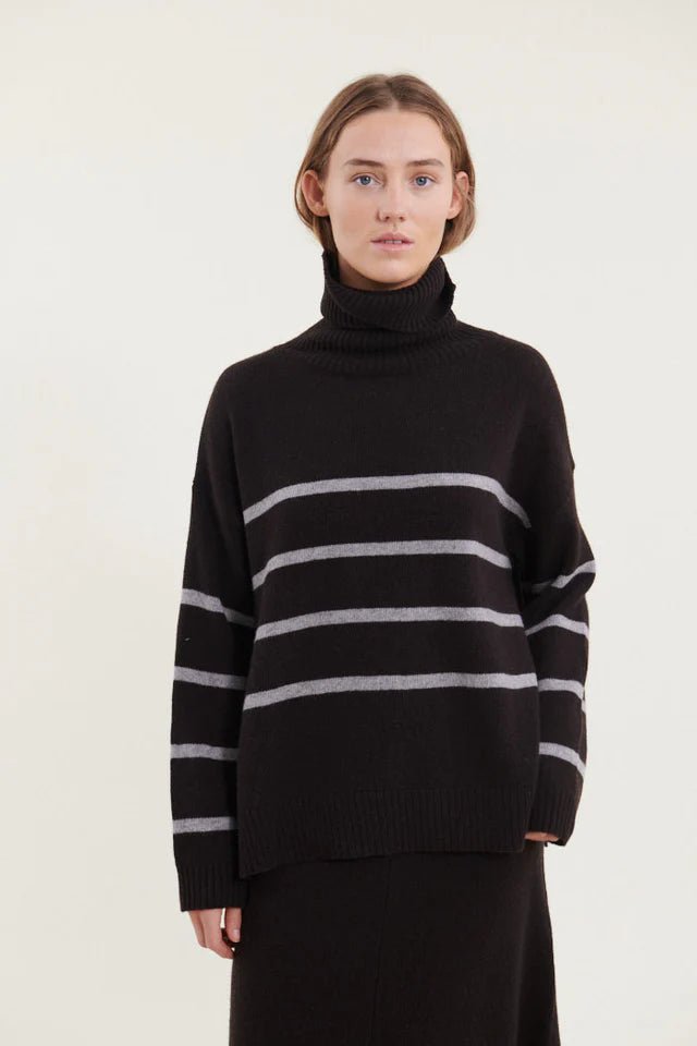 Basic Apparel Lise Striped T - Neck - Black - Fifi & Moose BoutiqueFifi & Moose BoutiqueFifi & Moose BoutiqueClothing