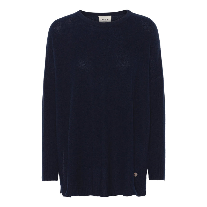 Beta Studios Berta Oversize O - Neck Navy - Fifi & Moose BoutiqueFifi & Moose BoutiqueFifi & Moose BoutiqueClothing