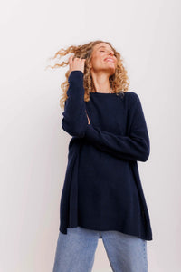 Beta Studios Berta Oversize O - Neck Navy - Fifi & Moose BoutiqueFifi & Moose BoutiqueFifi & Moose BoutiqueClothing