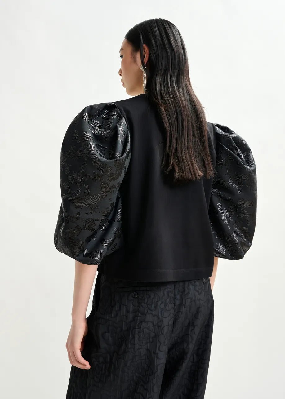 Essentiel Antwerp Black jersey T-shirt with voluminous jacquard sleeves - Fifi & Moose BoutiqueFifi & Moose BoutiqueFifi & Moose BoutiqueClothing
