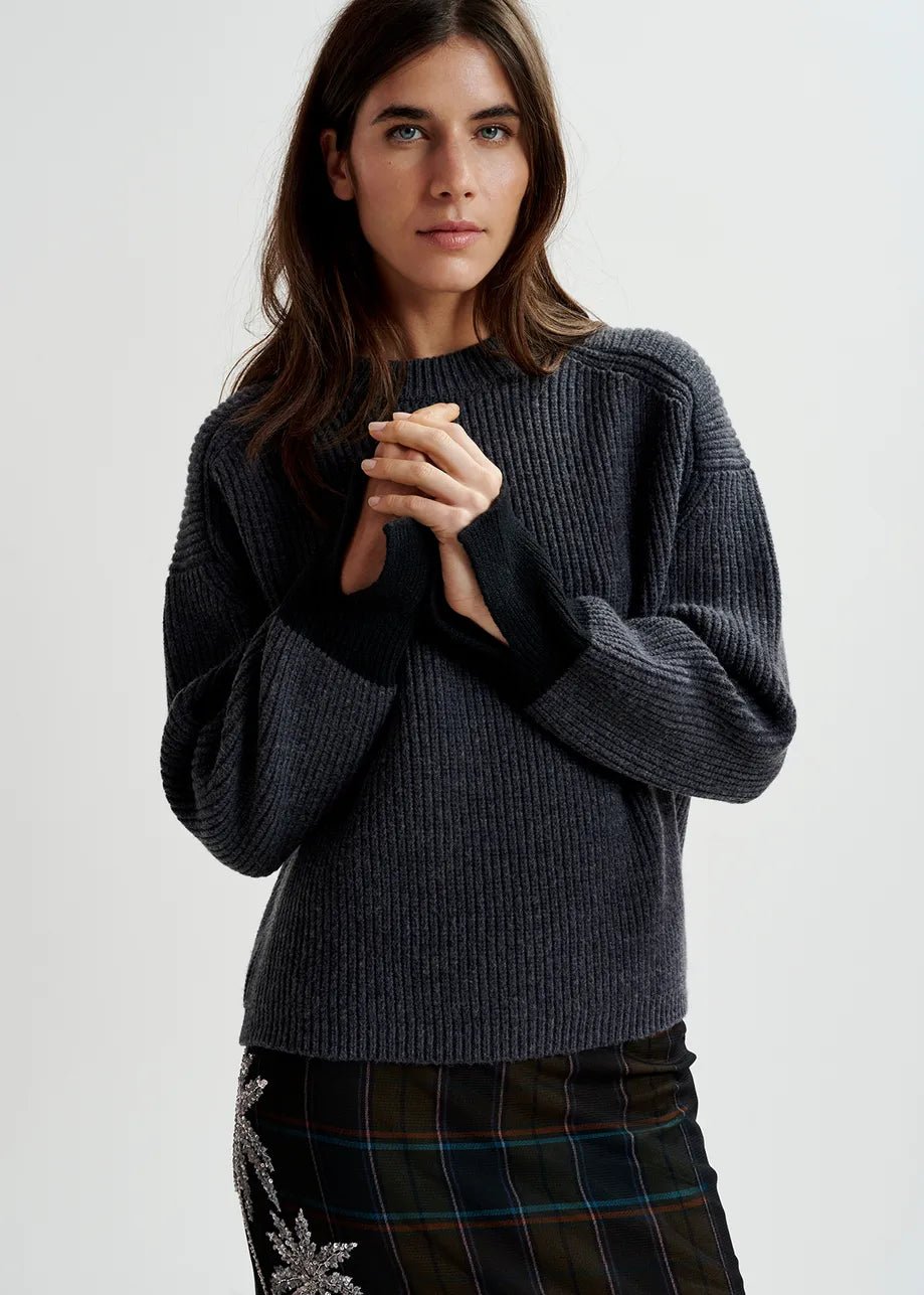 Essentiel Antwerp Ginster bicolour knitted pull - Fifi & Moose BoutiqueFifi & MooseFifi & Moose BoutiquePullover