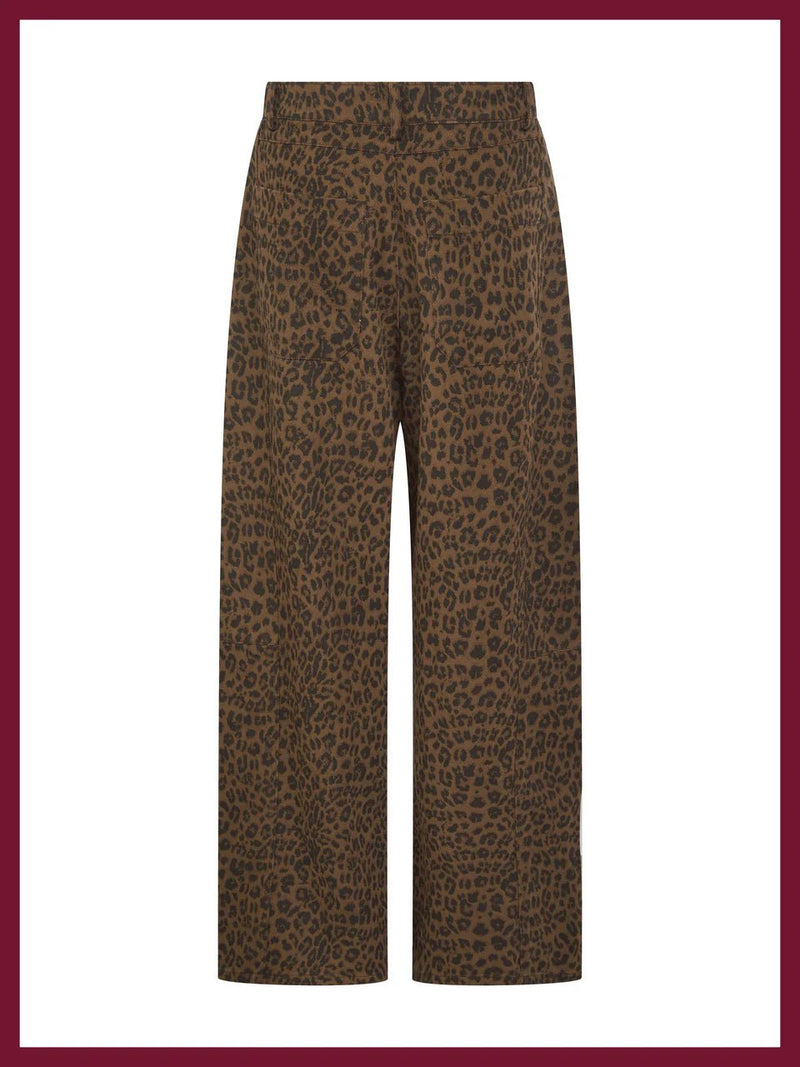 Nooki Ditta Leopard Barrel Leg jeans - Fifi & Moose BoutiqueFifi & Moose BoutiqueFifi & Moose BoutiqueJeans