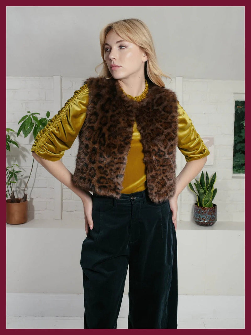Nooki Edelweiss Faux Fur Gilet - Chocolate Leopard - Fifi & Moose BoutiqueFifi & Moose BoutiqueFifi & Moose BoutiqueCoats & Jackets