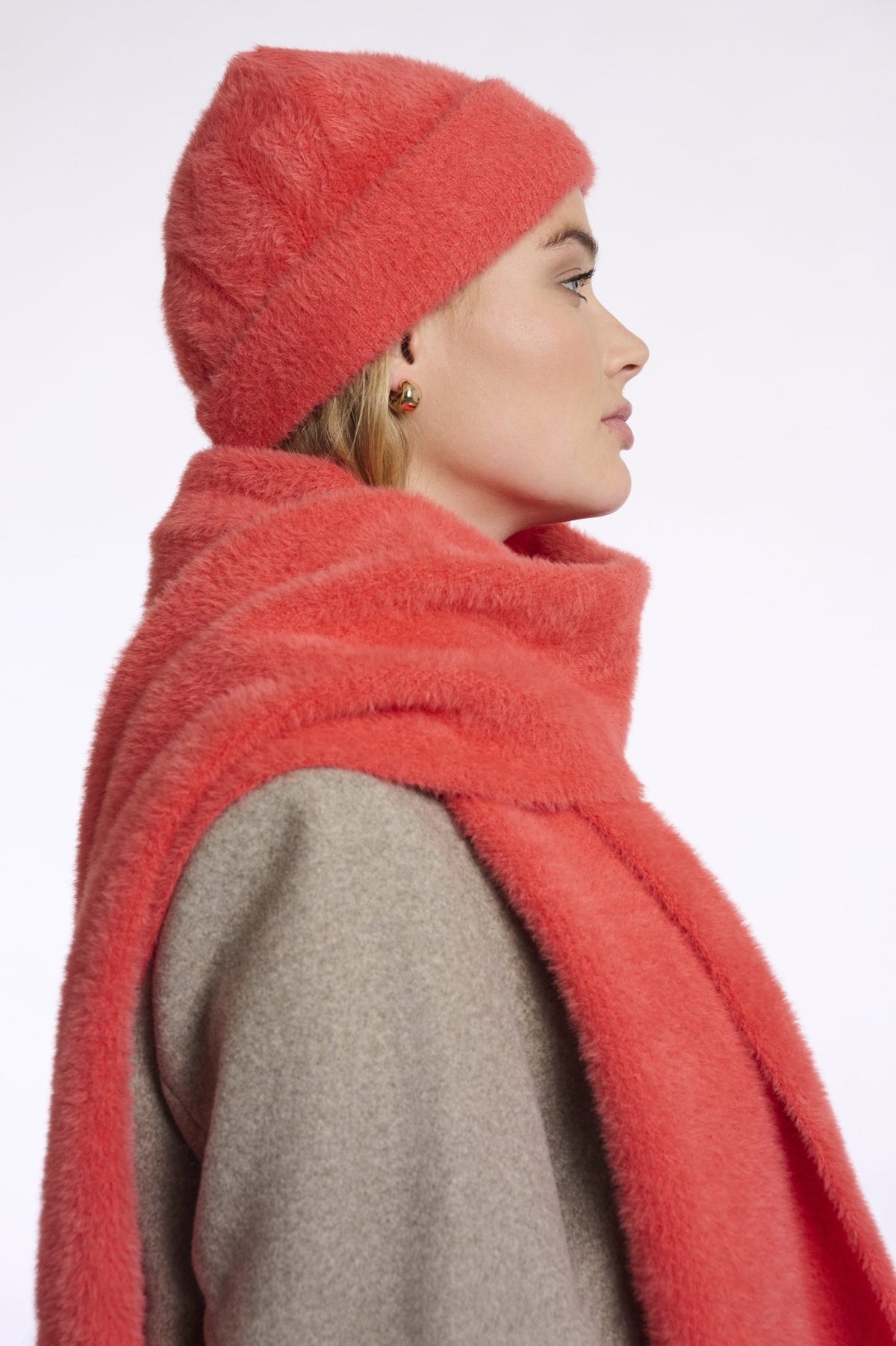 Rino & Pelle Knitted Nadine Beanie - Bright coral - Fifi & Moose BoutiqueFifi & Moose BoutiqueFifi & Moose BoutiqueKnit Hat